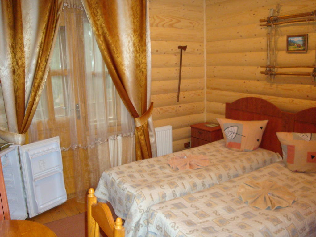 Panorama Karpat Hotel Яблуниця Екстериор снимка